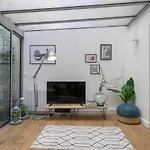 Appartement Chic Avec Patio - 2Br 6P - Le Marais