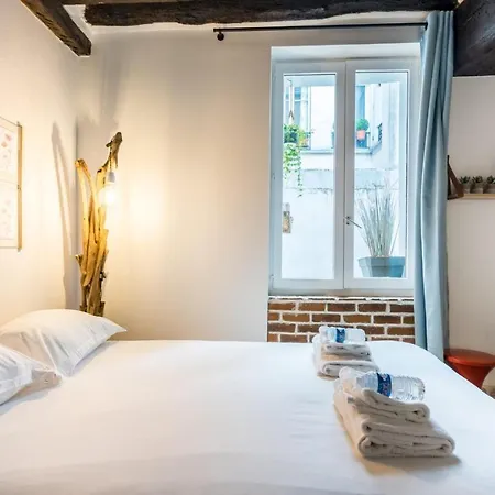 Chic Avec Patio - 2br 6p - Le Marais Appartamento Parigi