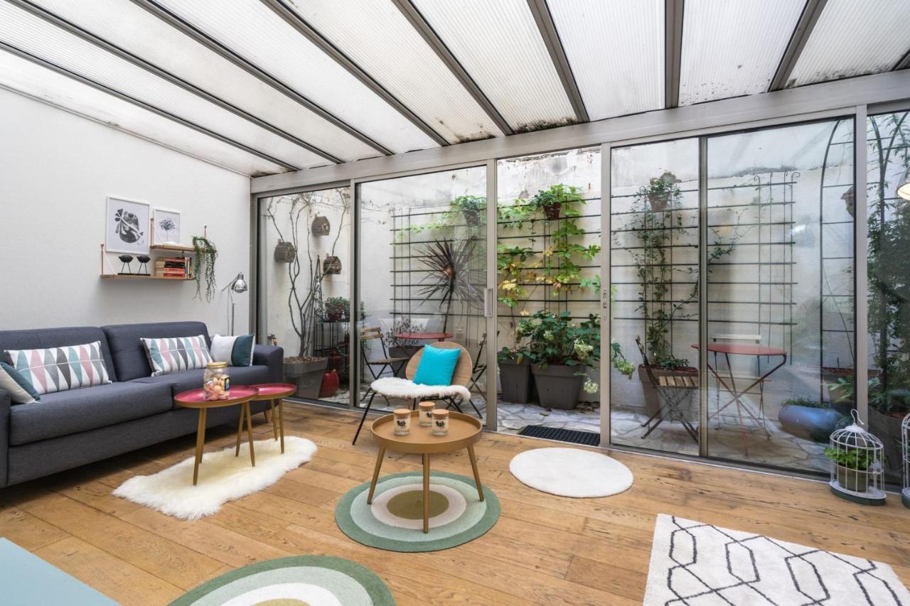 Chic Avec Patio - 2br 6p - Le Marais Parigi