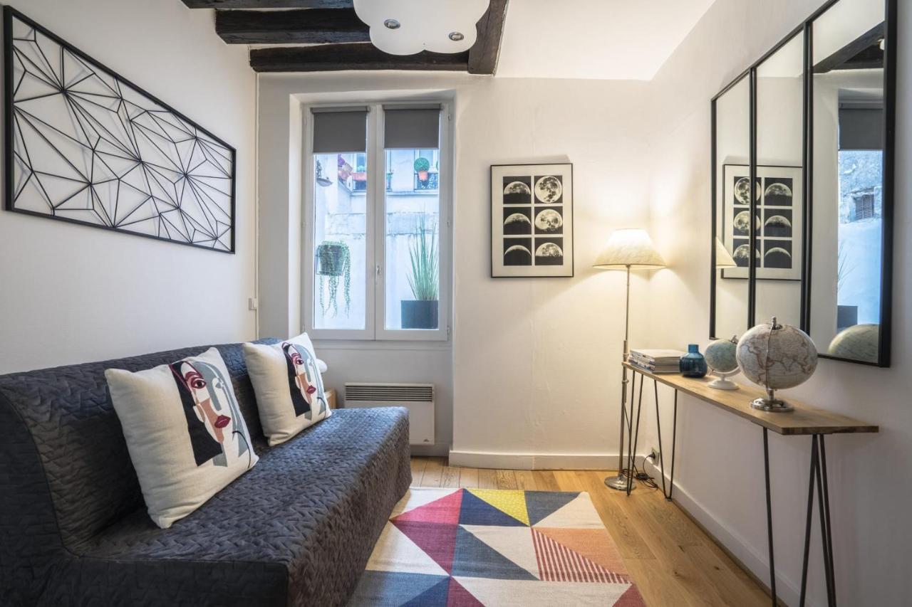 Appartamento Chic Avec Patio - 2br 6p - Le Marais *