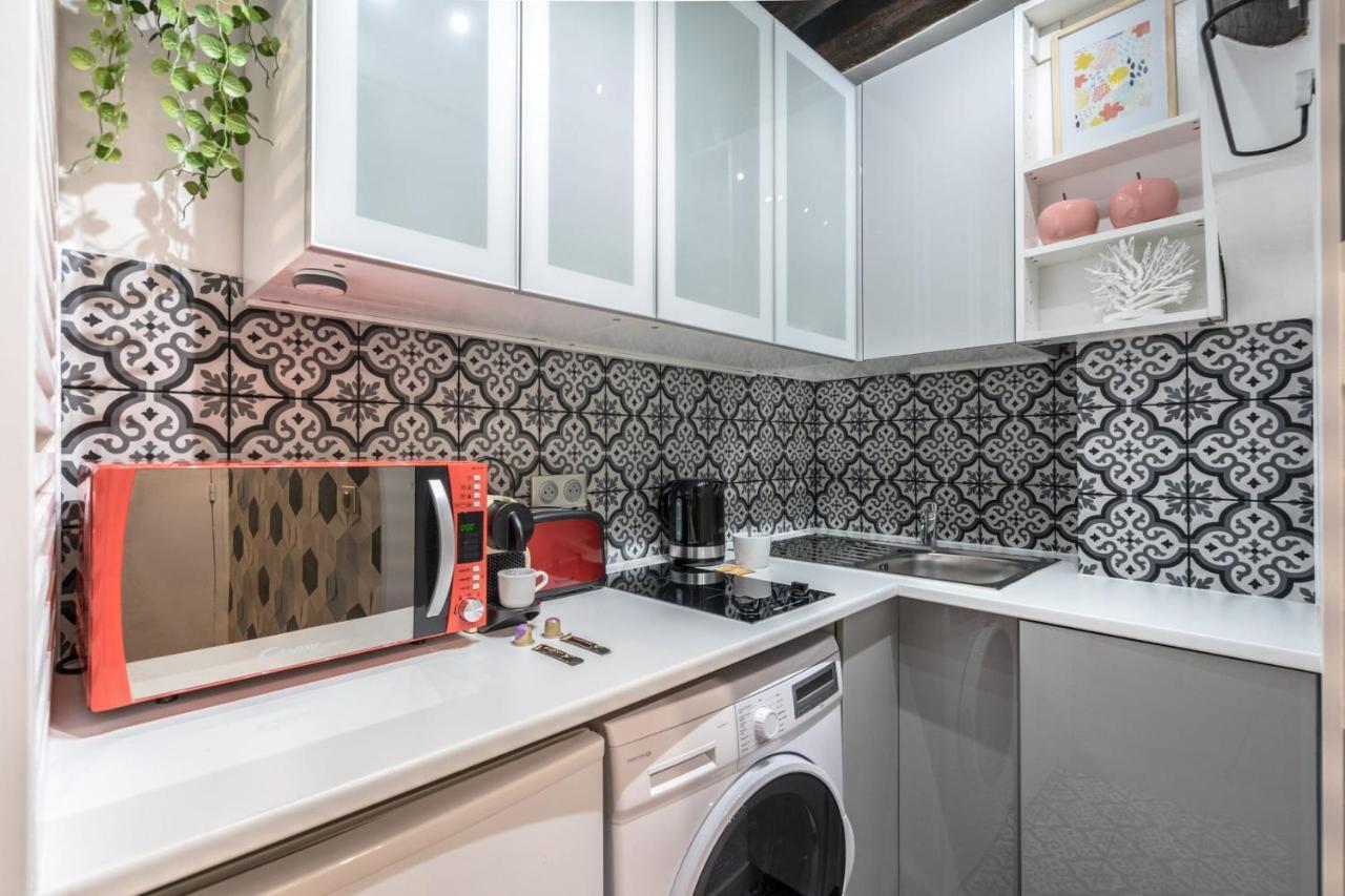 Appartamento Chic Avec Patio - 2br 6p - Le Marais